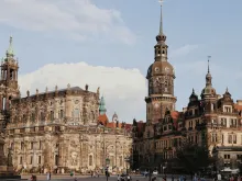 Panoramic view of Dresden with the Elbe River, historic baroque architecture, and the Frauenkirche church in Germany.